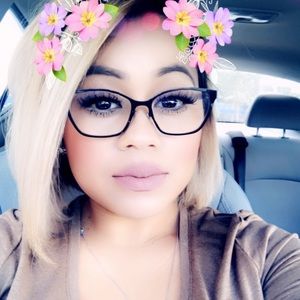 Meet your Posher, Katrina